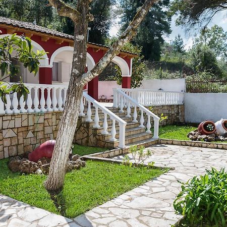 Merlyn Rooms Into The Nature, 100M From The Beach Dafnila Buitenkant foto