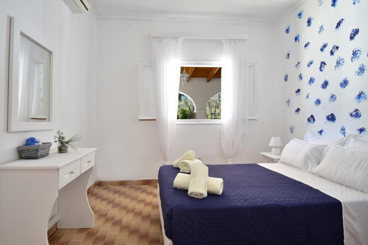 Merlyn Rooms Into The Nature, 100M From The Beach Dafnila Buitenkant foto